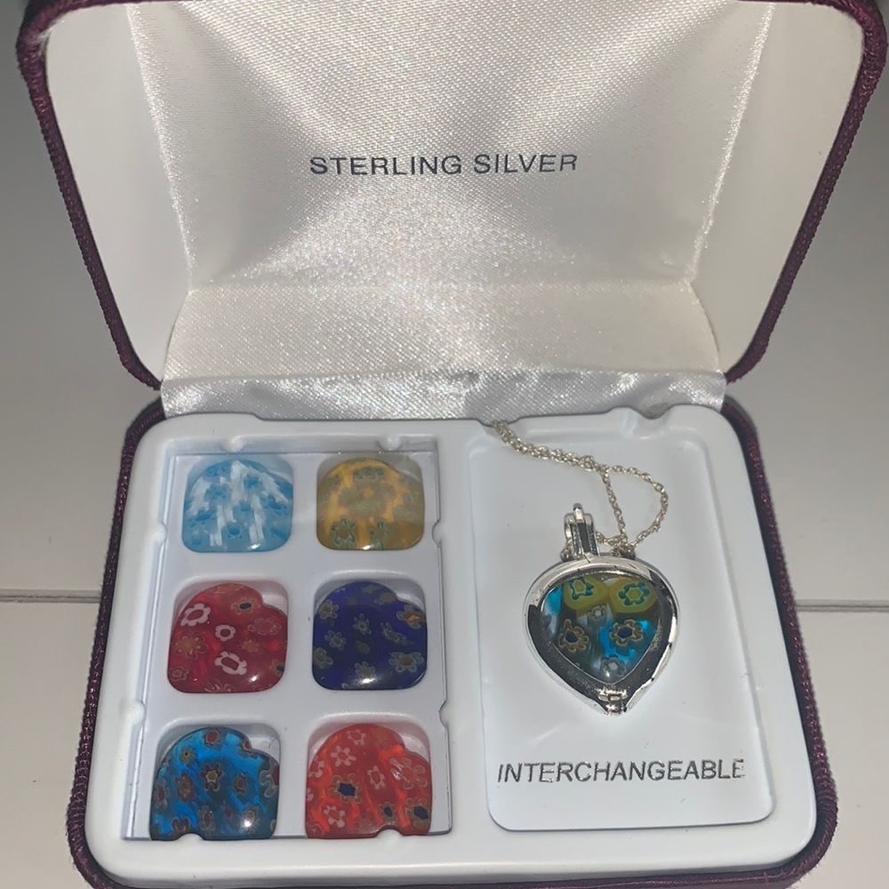 Sterling silver heart atone necklace